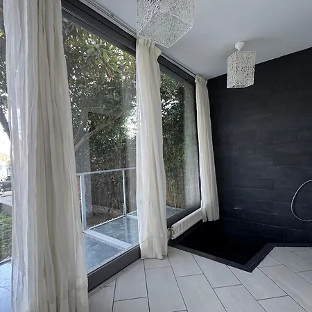 Apartment Rest And Relax - On The *